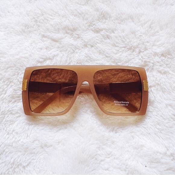 Inez Mocha Oversized Square Sunglasses - Picture 1 of 10